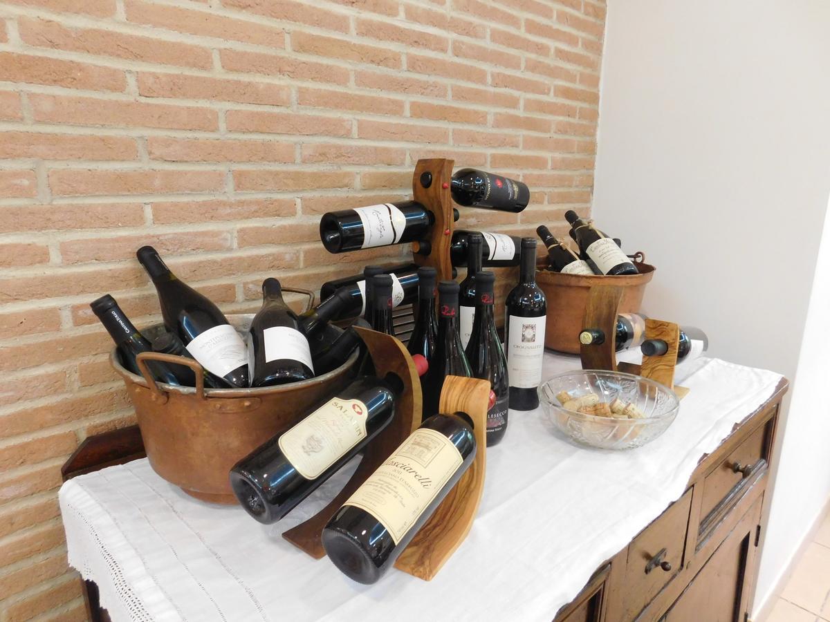 Hotel Ristorante Bocca Di Valle Гуардьягреле Экстерьер фото