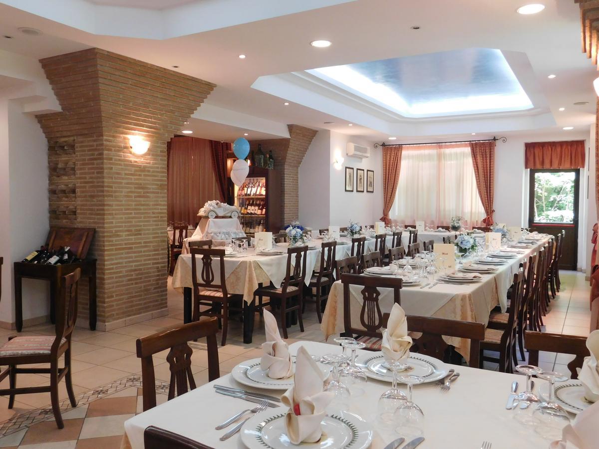 Hotel Ristorante Bocca Di Valle Гуардьягреле Экстерьер фото